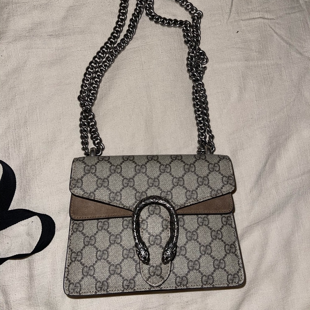 Gucci Dionysus GG Supreme mini bag